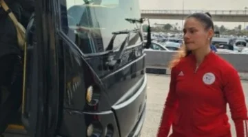 بعثة سيدات الجزائر تصل القاهرة استعدادًا لوديتين وديتين